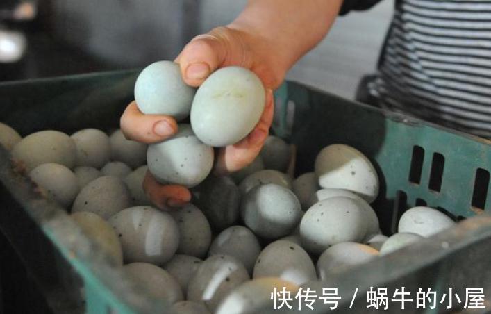 买皮蛋，学会3个判断方法，轻松买到好皮蛋，不再怕买错吃亏