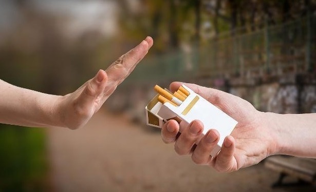 专家|神经科专家中风之前,会有3个信号,知道1个就能救命