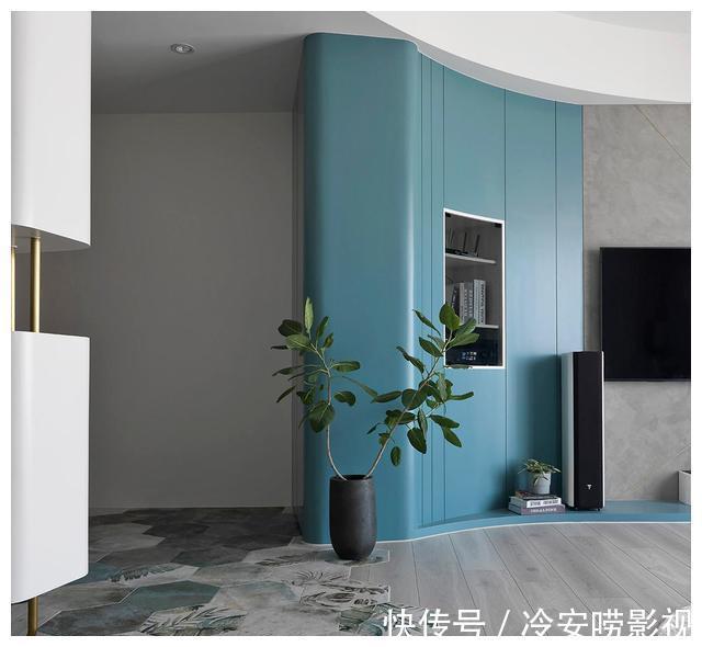 主卧|63㎡清新简约风，一对医生夫妇的家，打造轻松无压感的避风港！