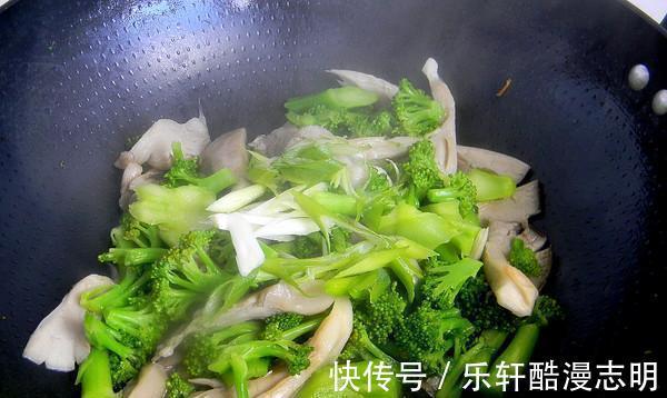 脱发|一定要学会这道菜,脱发慢慢远离,邻居都夸比以前年轻10岁