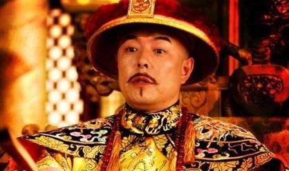 她是秦桧后人,因在秦桧墓前写下“一句名联”,从此名满天下!