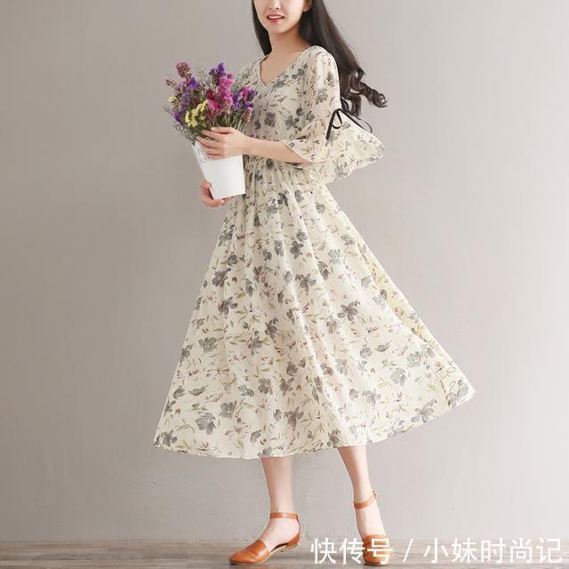 刺绣裙 舒适唯美的孕妇裙,尤其第三款超好看