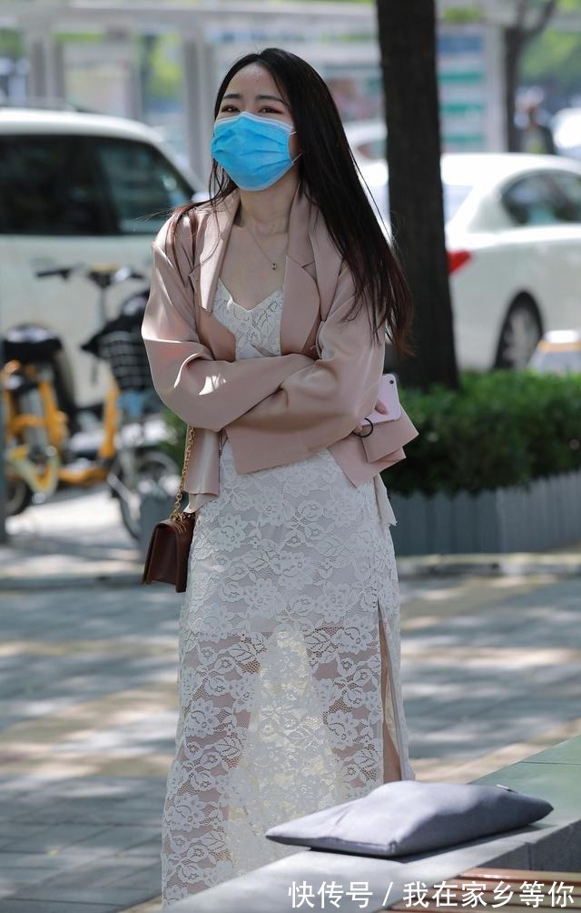 干练|西装+连衣裙，适合职业女性的气质搭配，干练利落又优雅