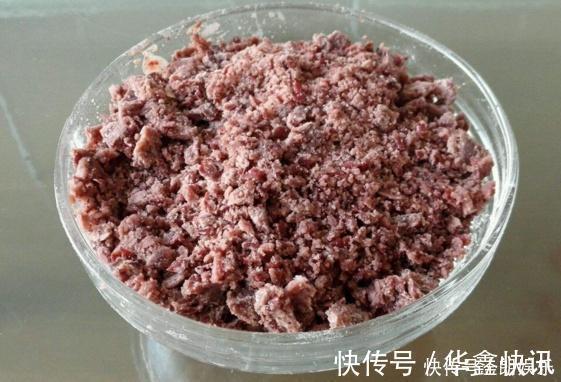 30年糕点师:煮红豆时,放点这“东西”,煮出又香又浓“红豆沙”