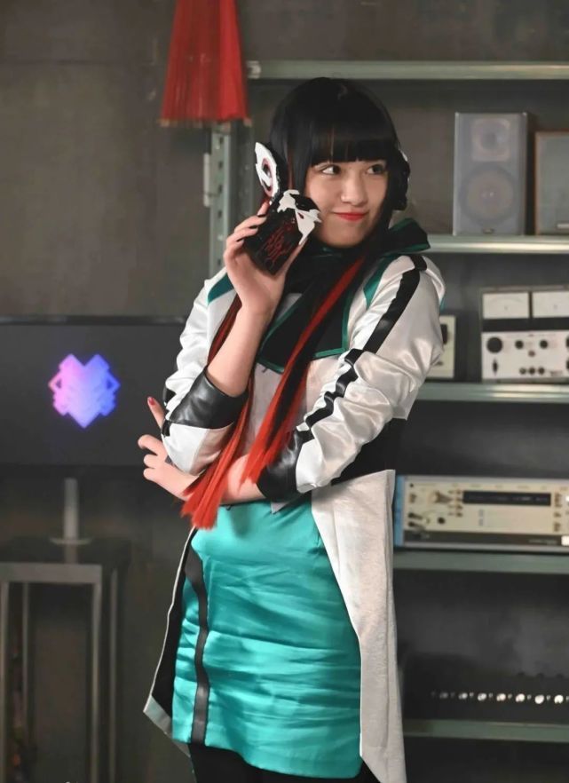 v汇总假面骑士01中能够使用01驱动器的人物,你知道几个?