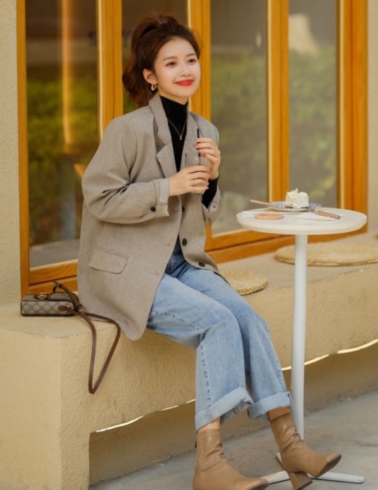 潮人|天冷了,“牛仔裤”过时了?看看这些潮人示范,时髦好看又上档次