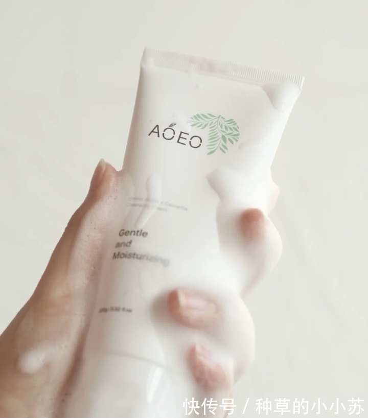 肌肤|这几款洗面奶用过一次就上瘾!第1款比400多的香奈儿还好