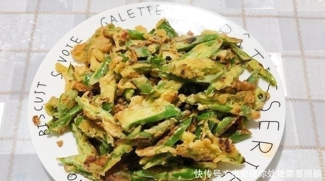 回娘家蹭晚餐,一桌9道食物,晒朋友圈火了,网友:确定是亲妈