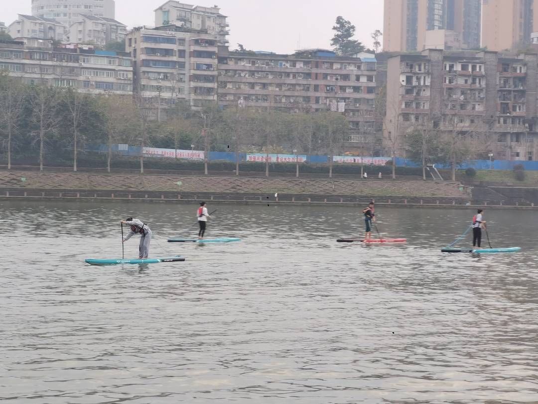 何雨蝶|运动小将期盼内江成功申办省运会为家乡人一展体育竞技风采