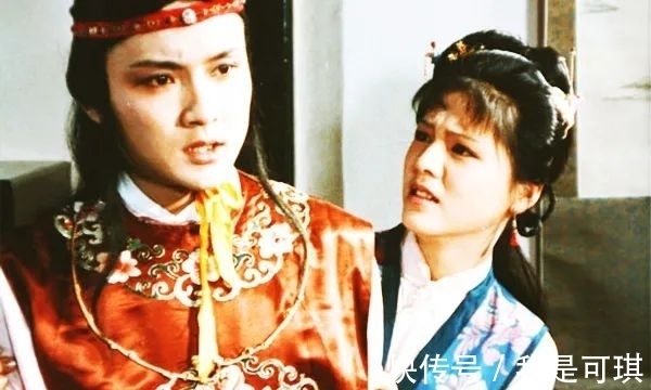 晴雯#红楼梦:一心想着争荣夸耀的花袭人是怎样拿捏贾宝玉的?