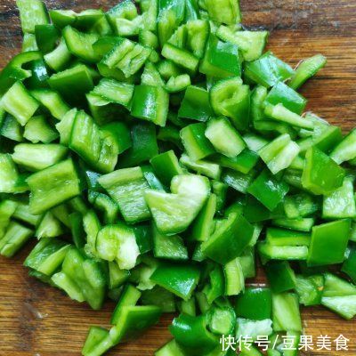 奥运|#我为奥运出食力#香辣掌中宝这样做，解馋堪比红烧肉