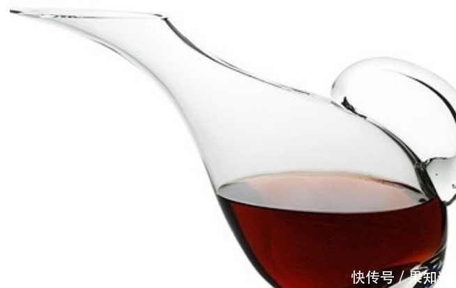 艺术品|世上最奇葩的红酒艺术品,看了让人不舒服,价格居然这么高?