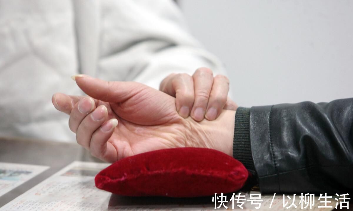 肾脏|退休中医留下3味草药,悄悄试试,唤醒“肾动力”