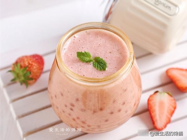 奶茶店月售过万的饮品，详细做法教给你，香甜好喝，学会不用买