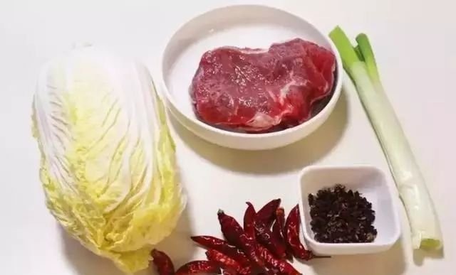 水煮肉片做法大全来了(包括水煮牛肉、水煮羊肉、水煮鸡肉等)!