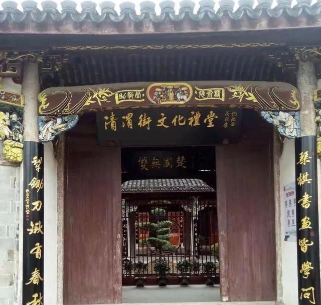 对联|棺材铺门口有副千年绝对,上联“人无千岁寿”,下联让人赞不绝口