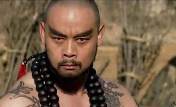 花和尚!鲁智深:梁山步军大头领,骑马上也能作战,或是武力最强悍者