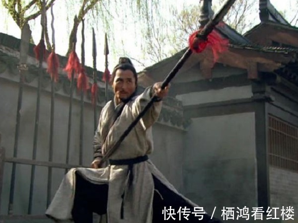 决策$水浒传宋江放高俅登船逃跑,林冲吐血,这段你看生气了吗?