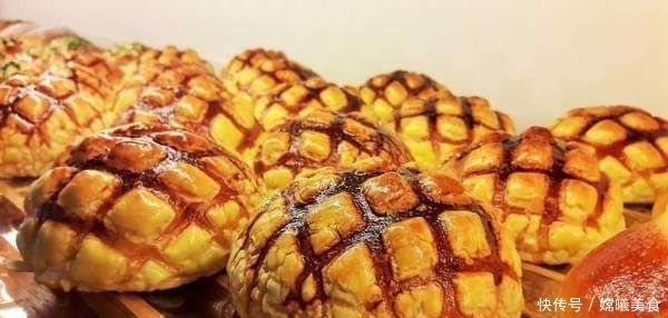 菠萝面包在家就能做,几个步骤非常简单,香甜可口早餐必备!