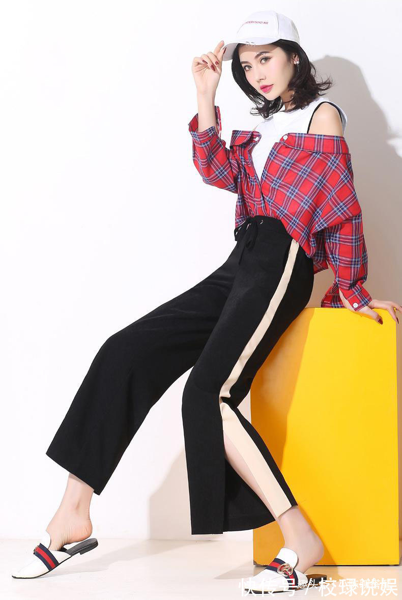 紧身裤 阔腿裤早过时了,今年流行“吃肉裤”,不仅时髦还显腿长,太美了