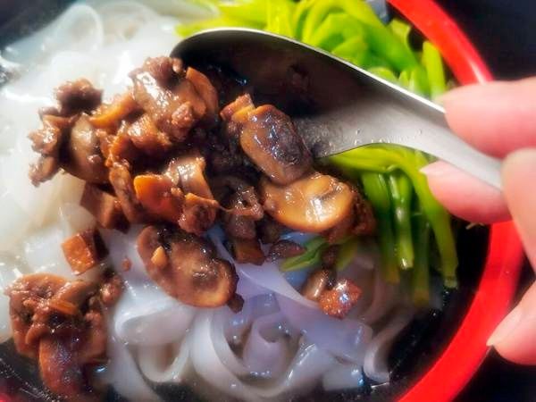 分晓|一碗不起眼的河粉,暗藏多少技巧呢?精工细作,入口见分晓