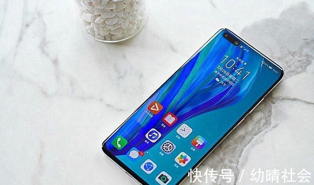 华为p40pro+|发布半年跌至6099，10倍光学变焦加持，这幸福来得太突然