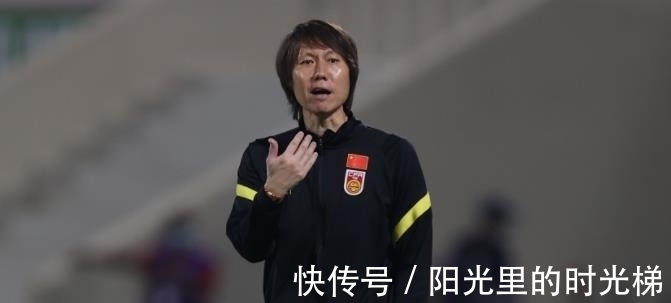 国足|32岁归化成国足新郜林!有支点作用,能拼能抢,武磊身边最佳僚机