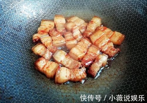 糖色|做红烧肉,牢记“1冷1热”的窍门,软糯不柴,入口即化,太香了