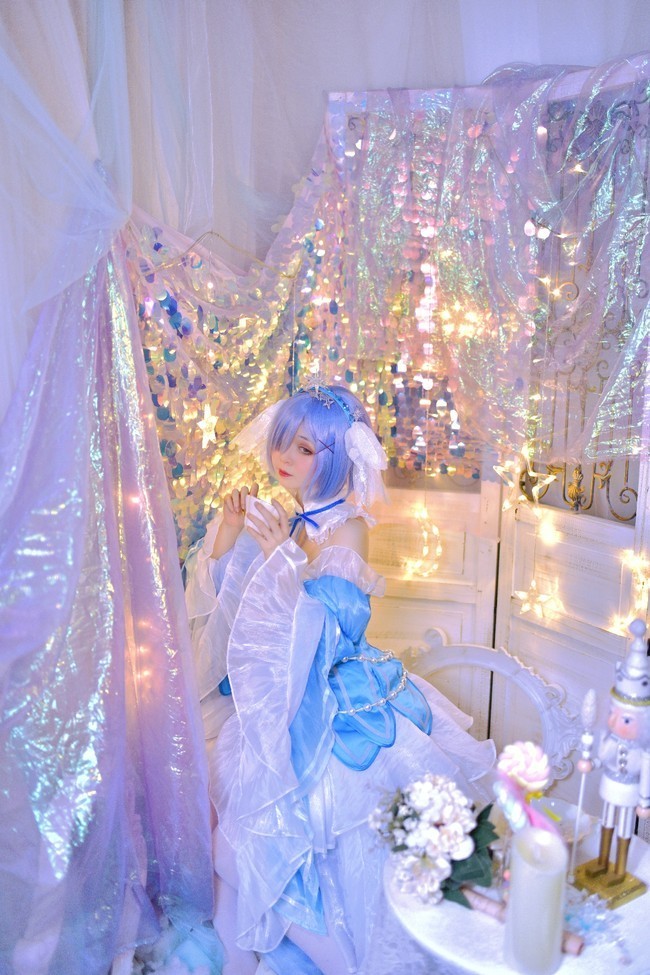 礼服|cos：雷姆冰晶礼服，全身很很闪