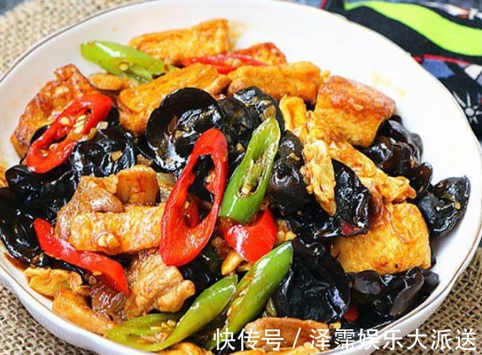 麦芹|几道超好吃还不贵的家常菜,简单美味,多做给家人吃,身体倍棒