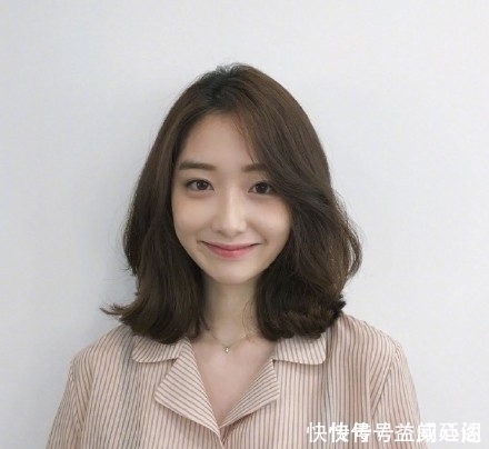 发型|直男眼中最喜欢的四款校花发型,特别是最后一款男生看会神魂颠倒