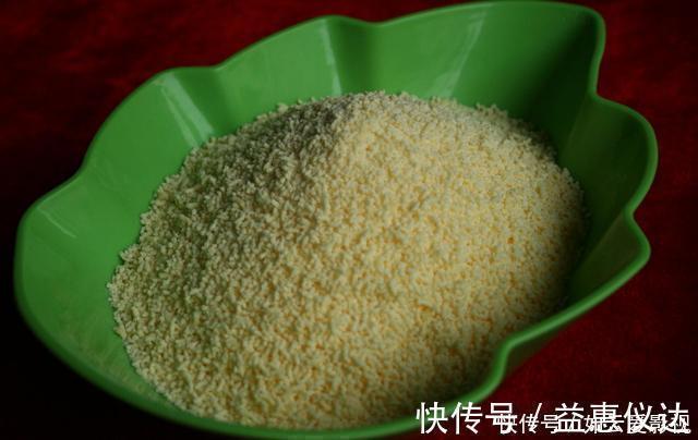 谷氨酸钠|鸡精和味精哪一个危害大?很多人都弄错了,有一样是天然食物