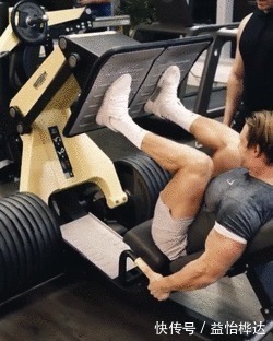 ins|臂围45cm，二头肌似小山包的猛汉奶爸，还自带肌肉抽筋绝活