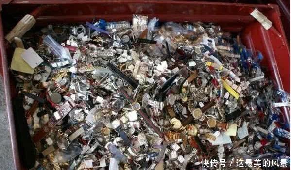 专家鉴定|海关突查走私手表！专家鉴定两万多枚表，鉴定结果瑞士专家无语！