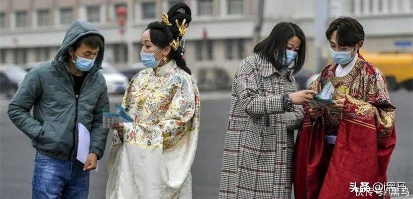 汉服|揭秘「网红汉服」背后的骗局，靠割“韭菜”年入千万