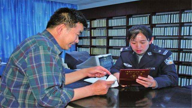 孩子|爸爸姓“杨”,媳妇一连生下五胞胎,取的名字民警都拍手叫好