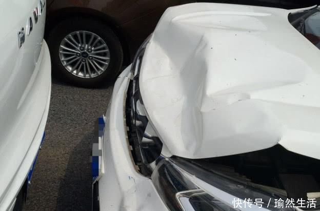 引擎盖左右缝隙不一样 引擎盖左右缝隙不一样