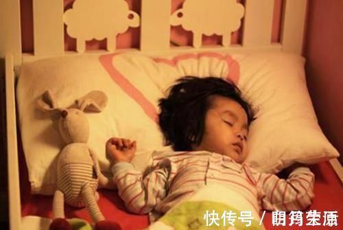 黄金时间|娃睡觉也有“黄金时间”?孩子睡得对,大脑发育更好,长大更聪明