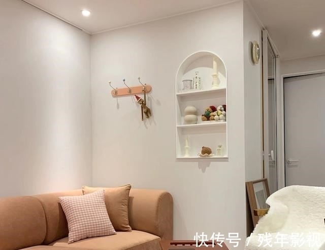 开放式|婚后攒了5年的钱，买下99㎡二手房，改后前房东不敢认，温馨极了