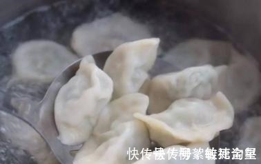 用它和鸡蛋调馅包饺子,鲜香美味,全家人都爱吃,比韭菜饺子还香!