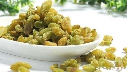 葡萄干和它一起泡,每天喝一杯,睡眠好了,气血足了,皮肤更红润
