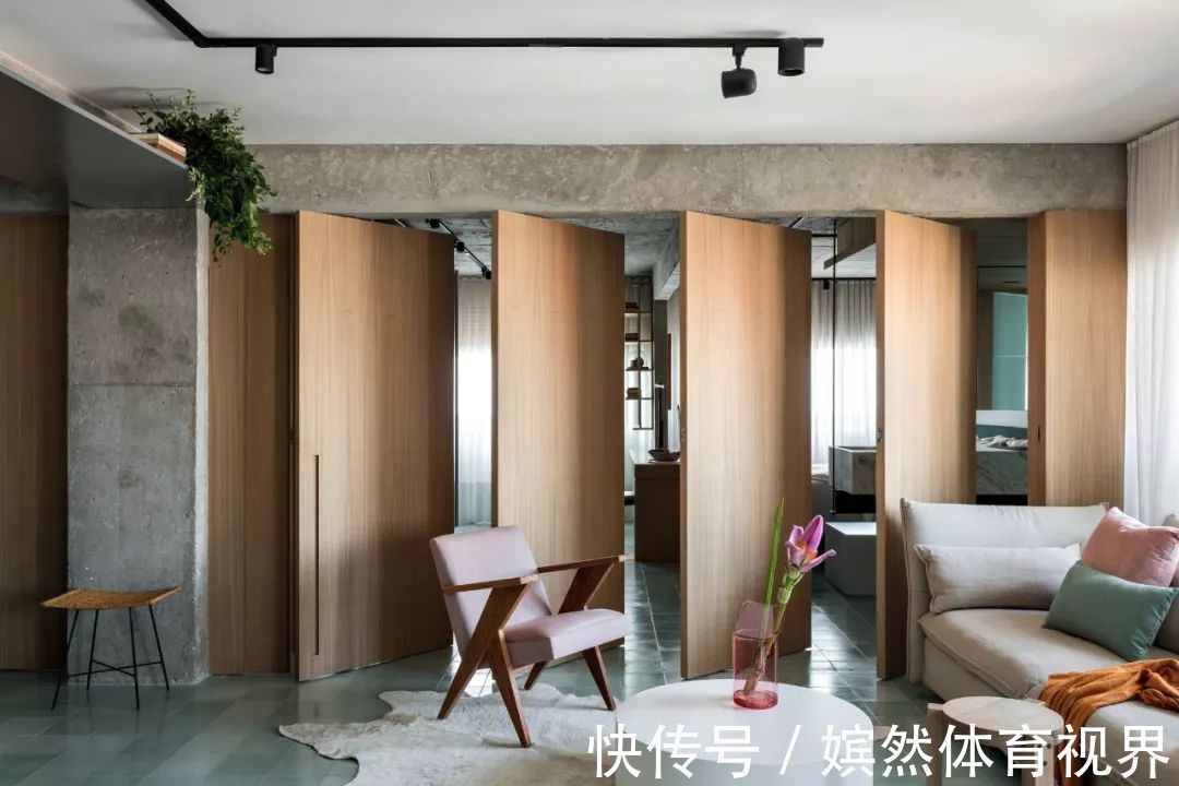 推拉式|隐形门为什么这么流行?不占地颜值还翻倍,我家以后也要这么装!