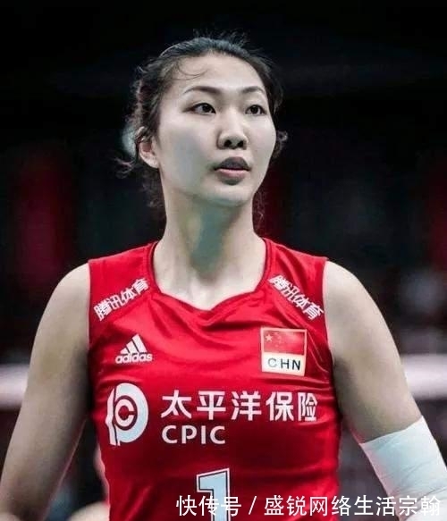周波|袁心玥的故事:小时候比朱婷更受重视,如今是女排副攻线最后希望