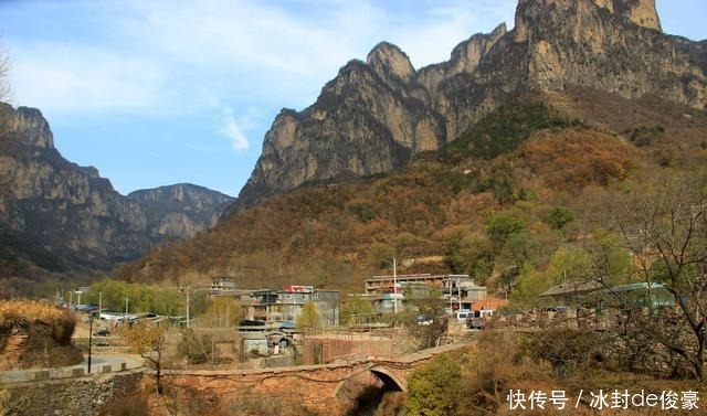 进出|曾进出靠“天梯”的太行山小村庄，如今凭影视剧走红，秋色太美了