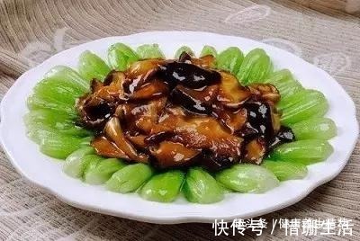油菜|经常口干舌燥的人,可多吃以下此款菜,清热润喉,脂肪少了,减肥