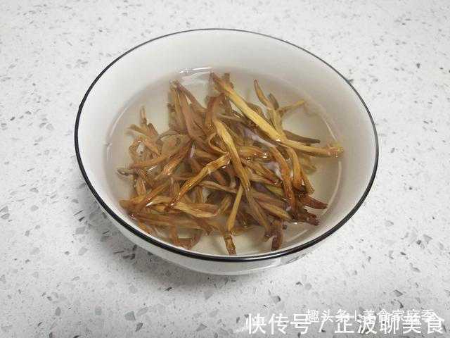 鲜味美|滑肉汤这样做，汤鲜味美，肉质Q弹爽滑不掉粉，老少皆宜非常好喝