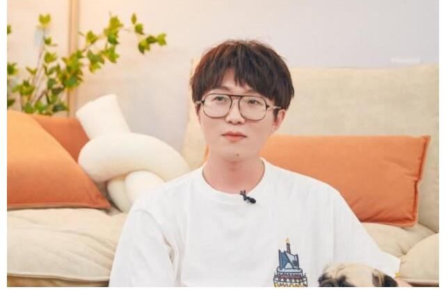 《令人心動(dòng)的offer3》中，毛不易分享做護(hù)士時(shí)的emo時(shí)刻，好真實(shí)