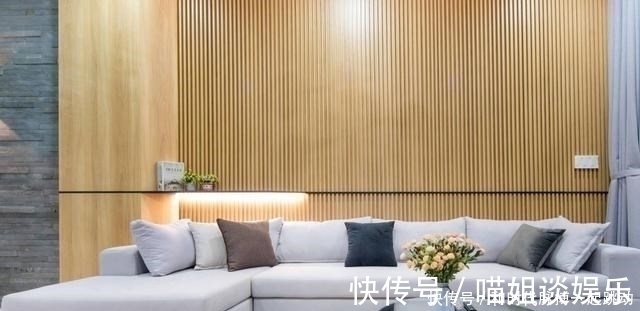 壁挂电视|卖掉城里100㎡,回农村建230㎡别墅,一楼院子顶楼露台,生活安逸