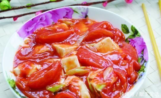 西红柿|豆腐西红柿锅里一倒,煸炒一刻钟,色泽艳丽、补钙益智,孩子爱吃