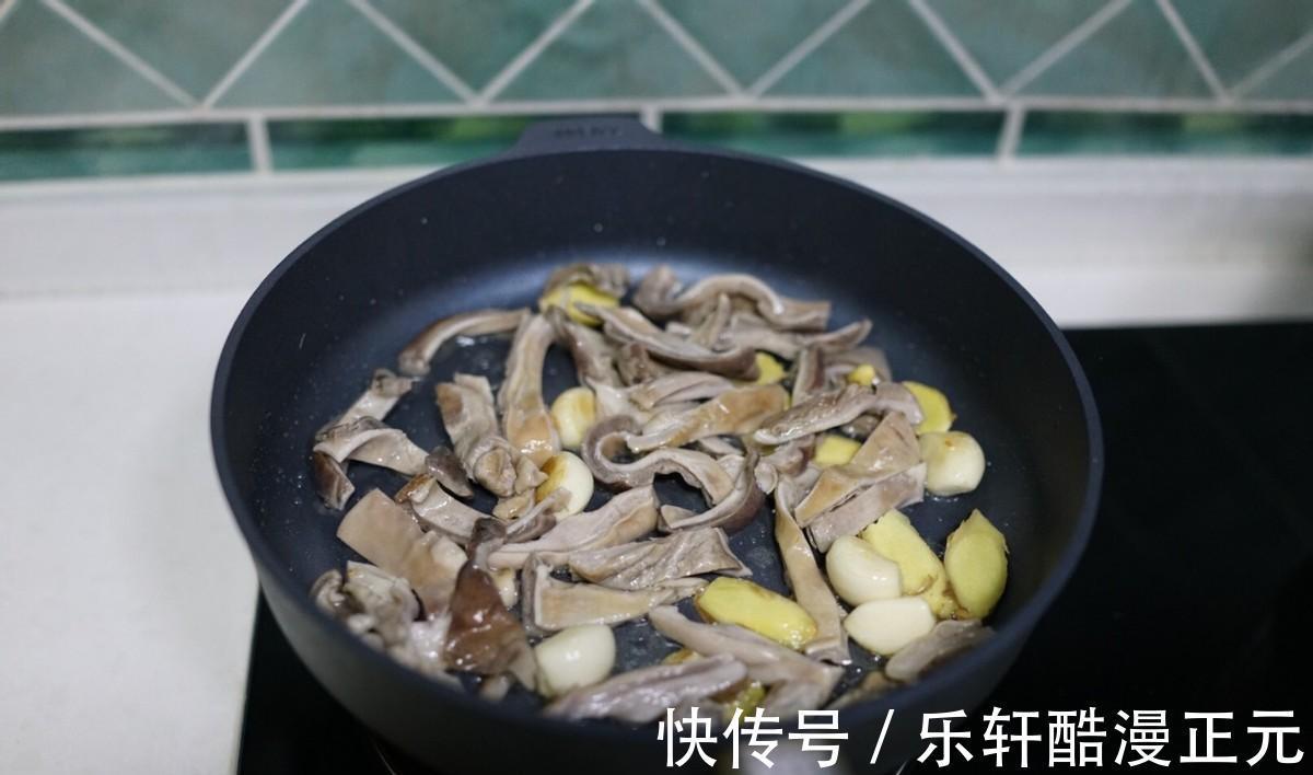 营养健康|白果炖猪肚，营养健康，好吃又不贵